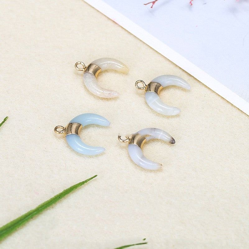 Stone Crescent Shaped Pendant Necklace Accessories