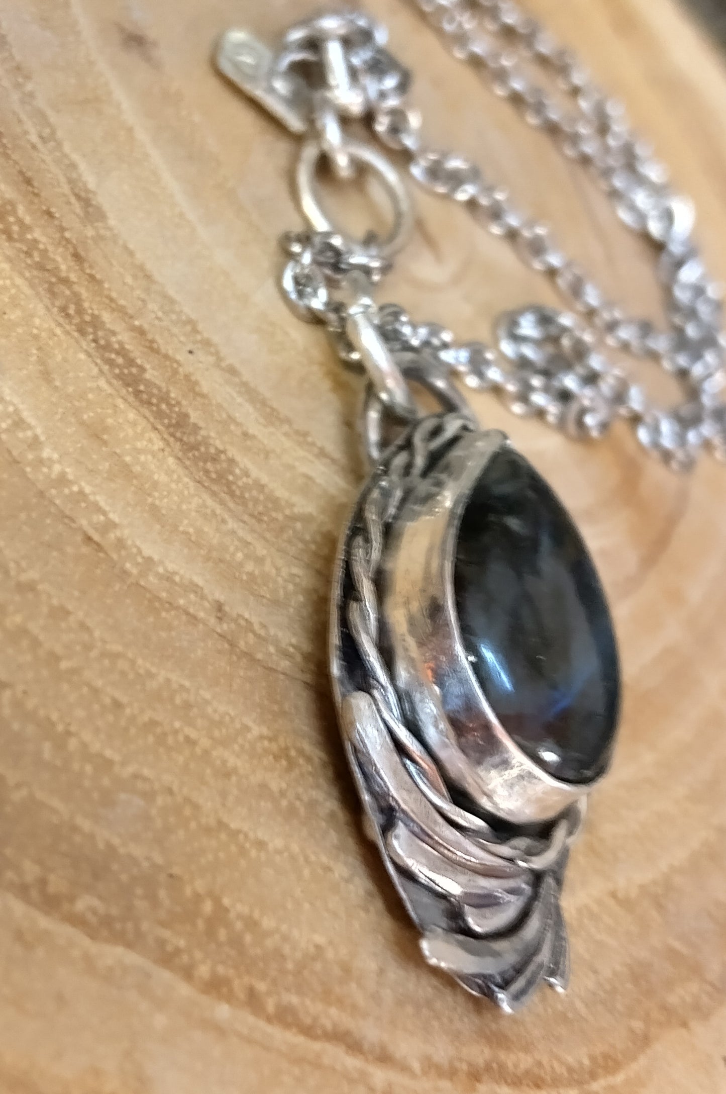 Labradorite set in Silver Pendant Necklace.