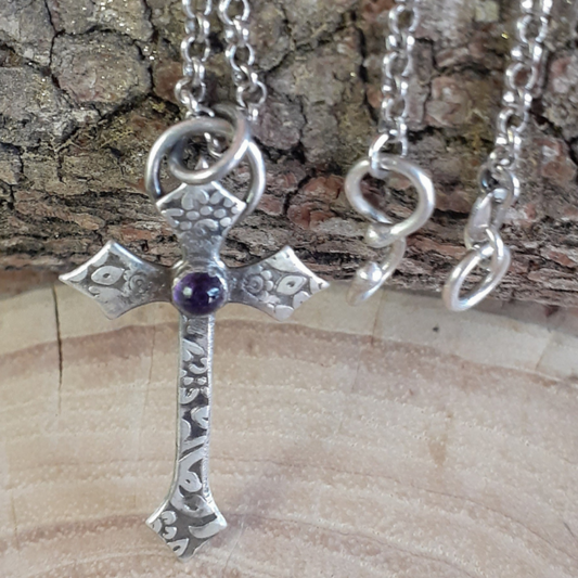 Narrow Pointed Cross Pendant Necklace |WRD - WarmRainyDay