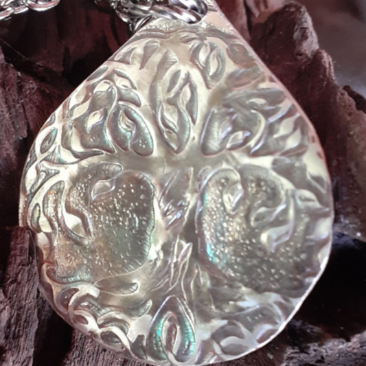 Celtic Tree Pendant |WRD - WarmRainyDay