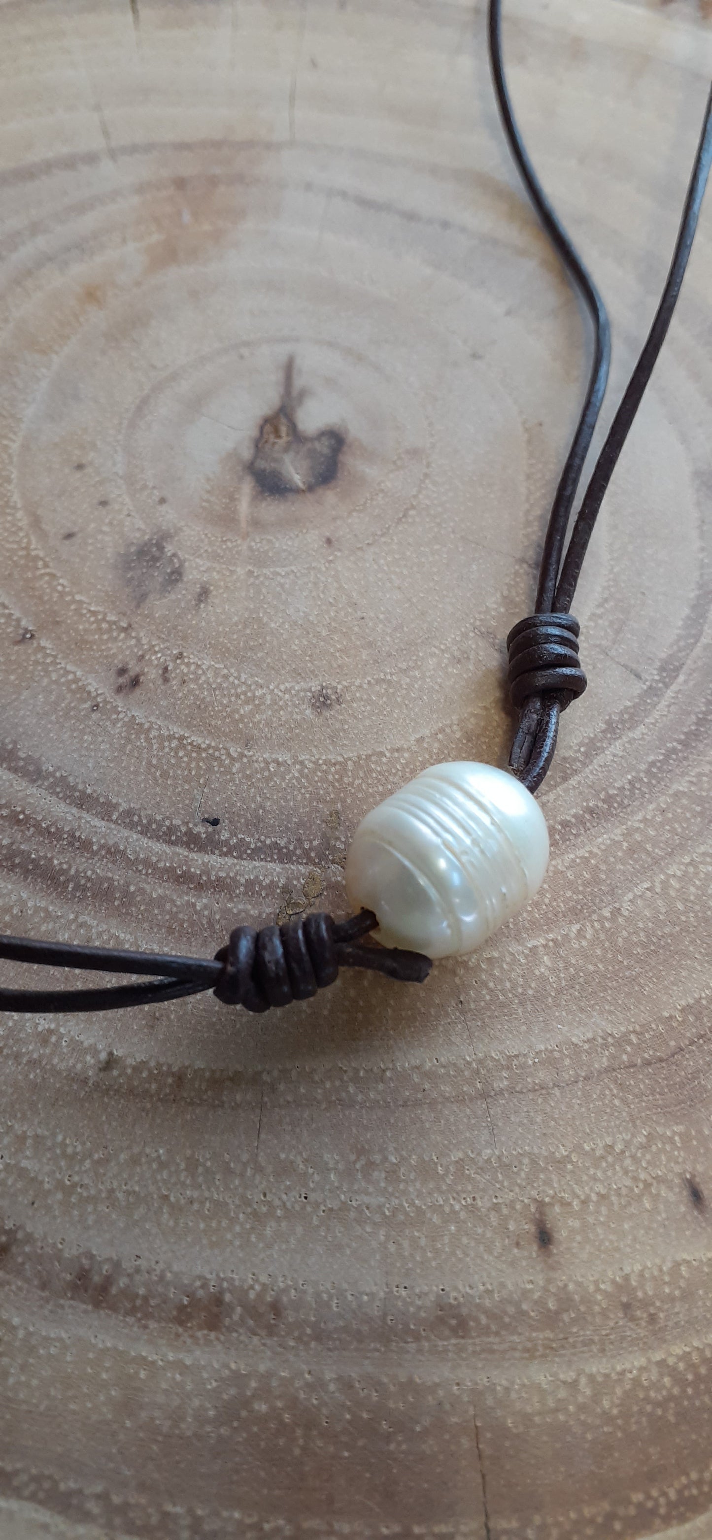 Knotted Leather Pearl Necklace Chocker |WRD