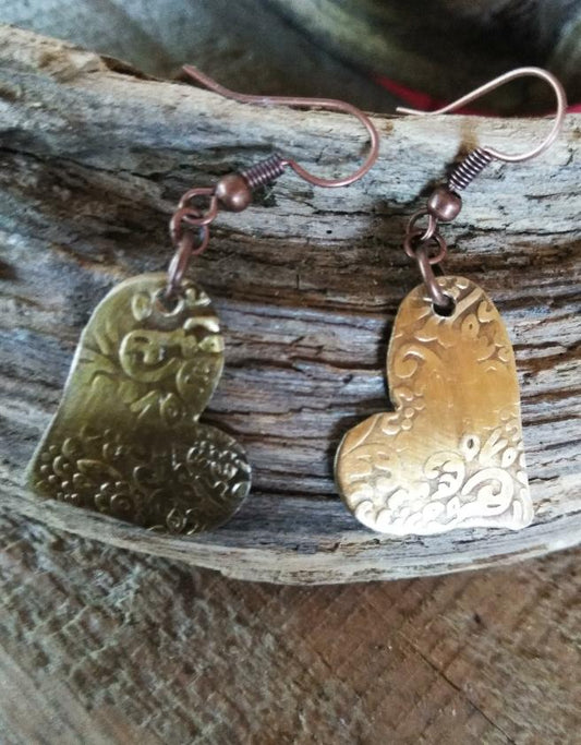 Brass Dangling Hearts Earrings|WRD - WarmRainyDay