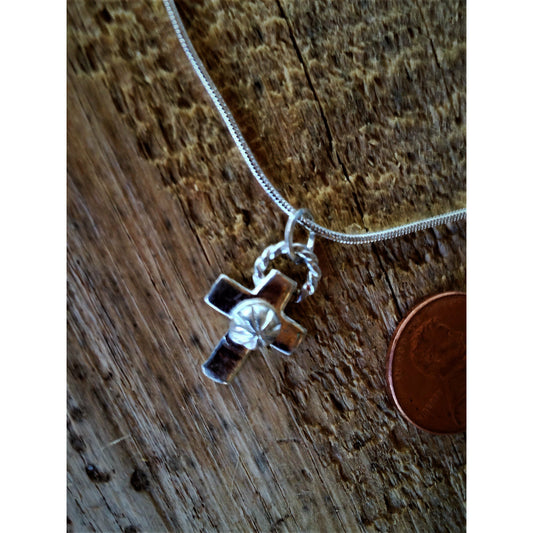 Tiny Cross Necklace - WarmRainyDay