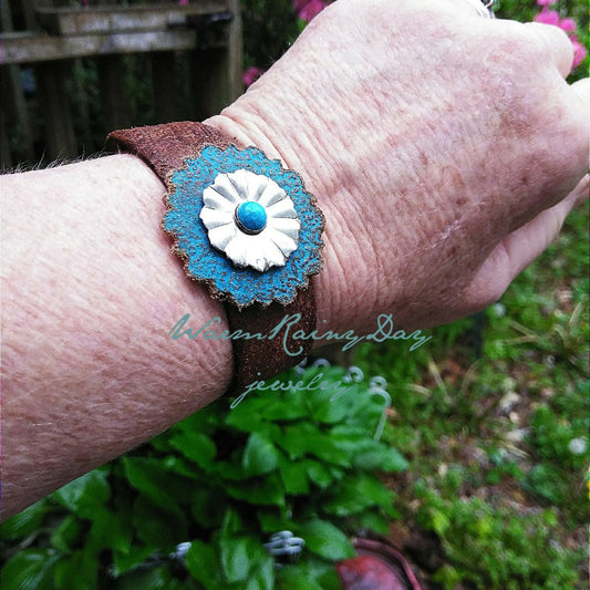 Blue Flower Concho Bracelet - WarmRainyDay